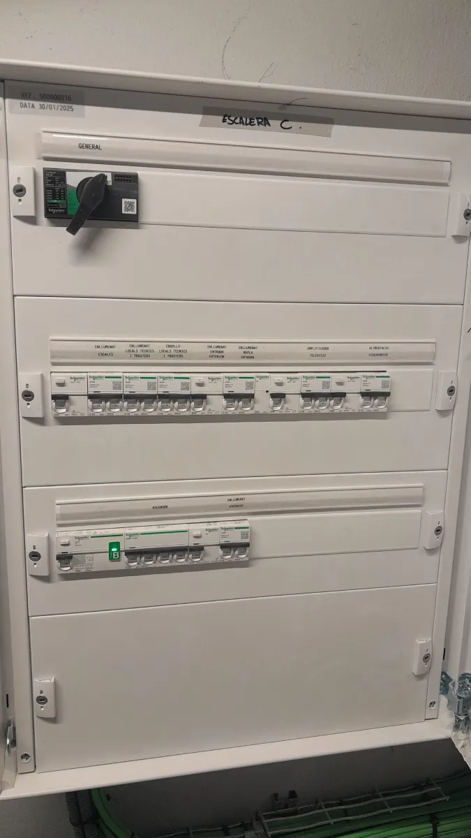 Instalación de cuadros eléctricos para particulares y comunidades